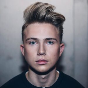 tapered quiff style
