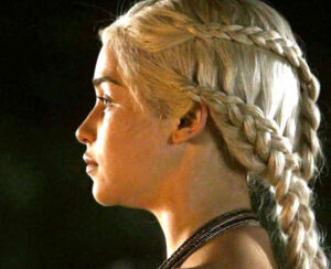 Game-of-Thrones-hairstyle-Khaleesi-Daenarys-Targaryen-braid