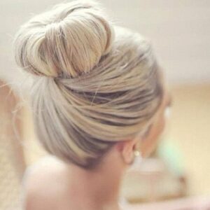 Classic High Chignon