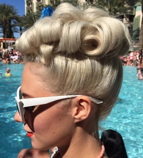 Upright Pin Curls in Short Hair