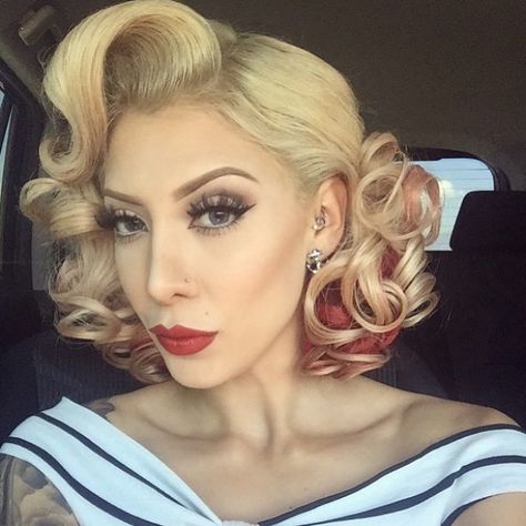 Two-Toned Pin Curled Bob