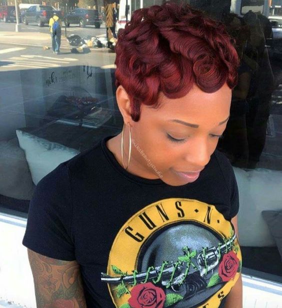 red pin curls