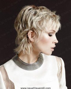 Shaggy, Layered Bob