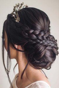 criss crossed braiding crown quince