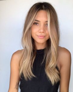 soft face frame balayage