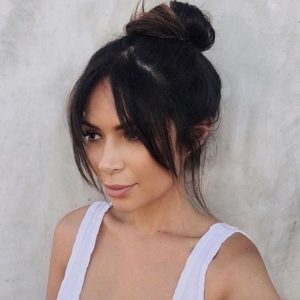 mariana curtain bang
