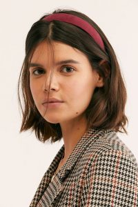 chin length headband red