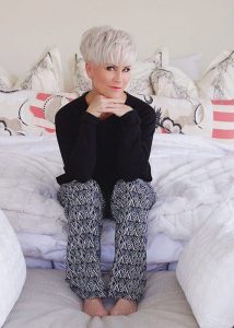 mature long pixie