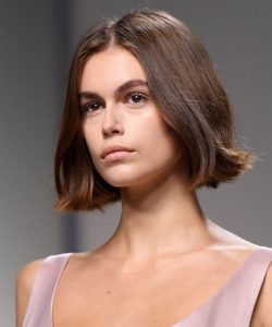 model chin length