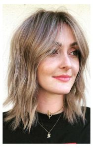 middle part shag