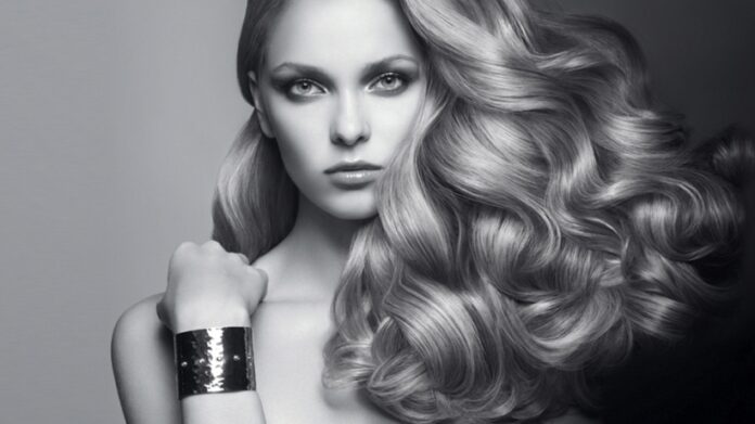 20 Trendy Haircuts for Long Hair