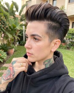 undercut pompadour