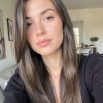 Medium Chestnut Brown