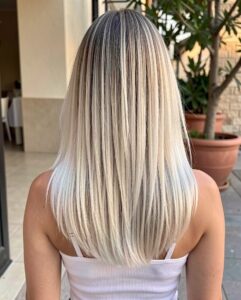 Balayage Styles for Straight Hair - Ash Brown to Platinum Balayage