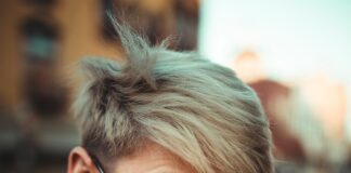 Short Haircuts for Fine Hair And Round Faces Short Haircuts for Thin Hair and round faces