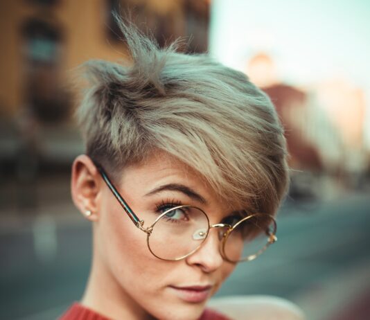 Short Haircuts for Fine Hair And Round Faces Short Haircuts for Thin Hair and round faces