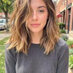 Summer 2019 Hairstyles Side Parted Lob With Beachy Texture