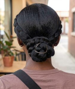 threaded low bun