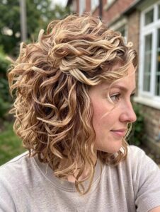 side pin curly shoulder